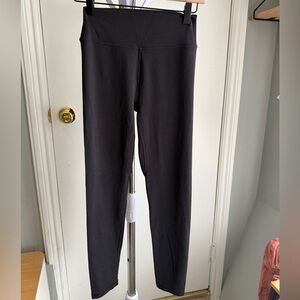 Stori Buttery Leggings - Black